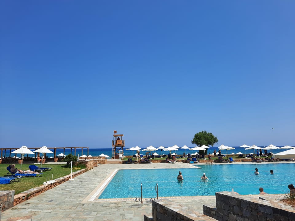 Pool Kernos Beach Hotel & Bungalows