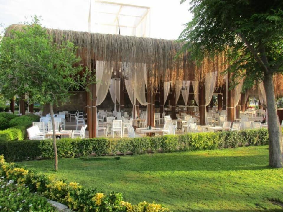 Eines der vielen Restaurant/Bars Dobedan Exclusive Hotel And Spa