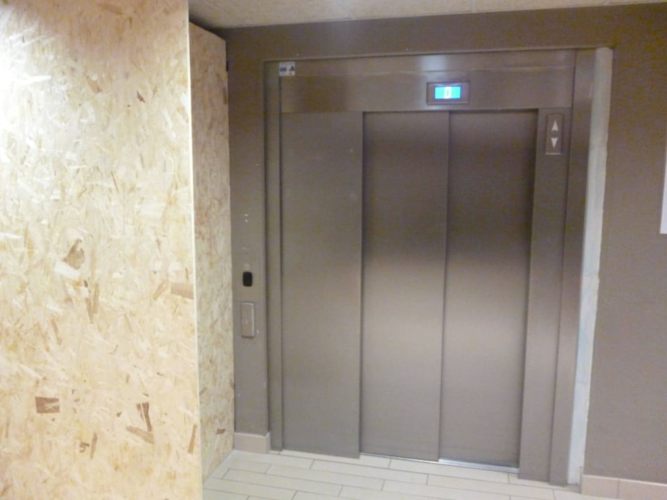 Renowacja Hotel Campanile Lyon Part Dieu