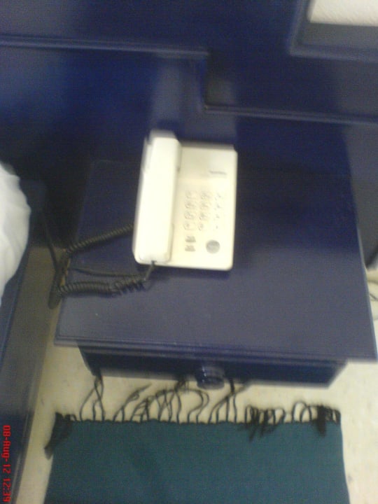 Zimmerservice  Hotel Dar Salem