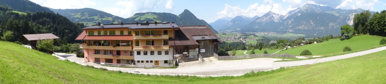Panoramablick Hotel & Alpengasthof Pinzgerhof