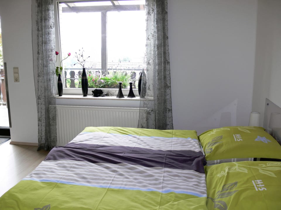 Hinteres Zimmer an der Terrasse Gästehaus Zum alten Brunnen