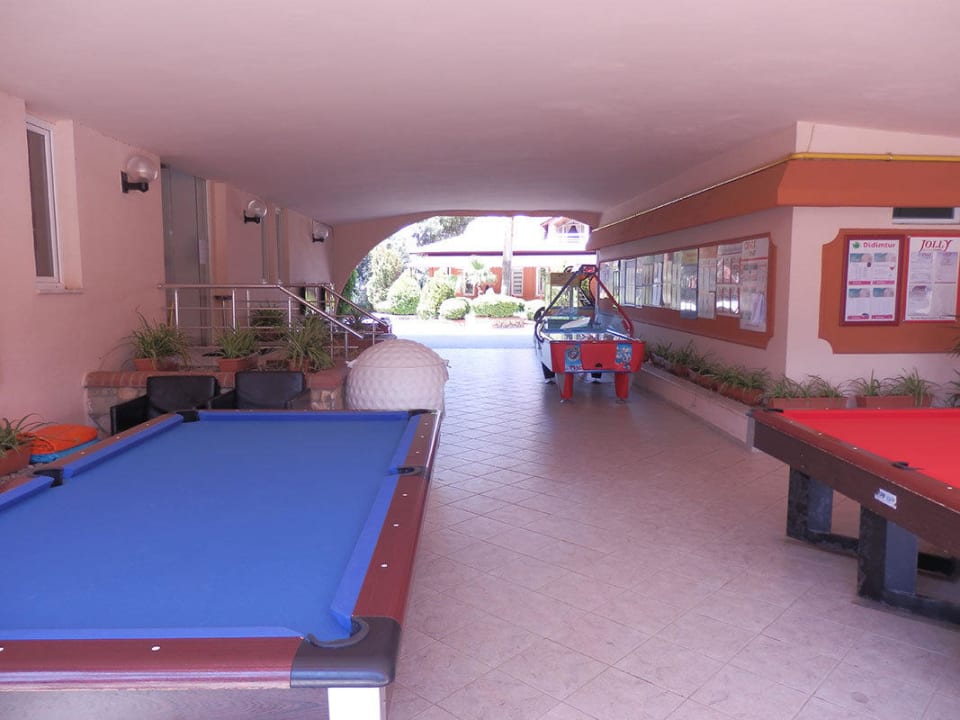 Freizeit Spiele Club Turtas Beach Hotel