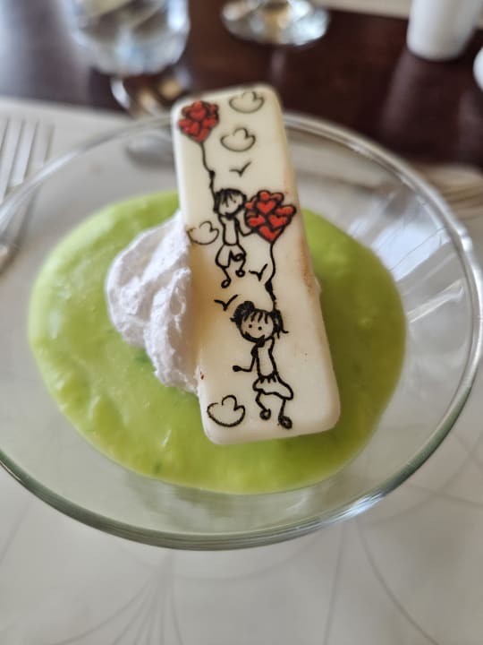 Gastro Kaisol Romance Resort