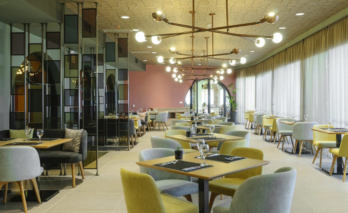 Gastro Dolce by Wyndham Athens Attica Riviera