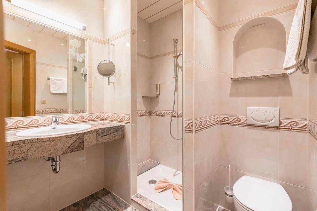 Zimmer Hotel Alpenhof Krün