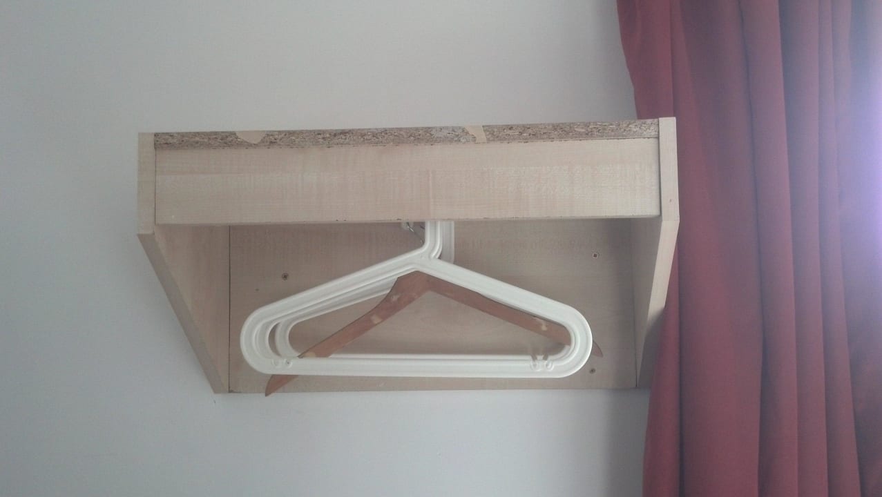 Die Garderobe Hotel Euro Lodge Clapham