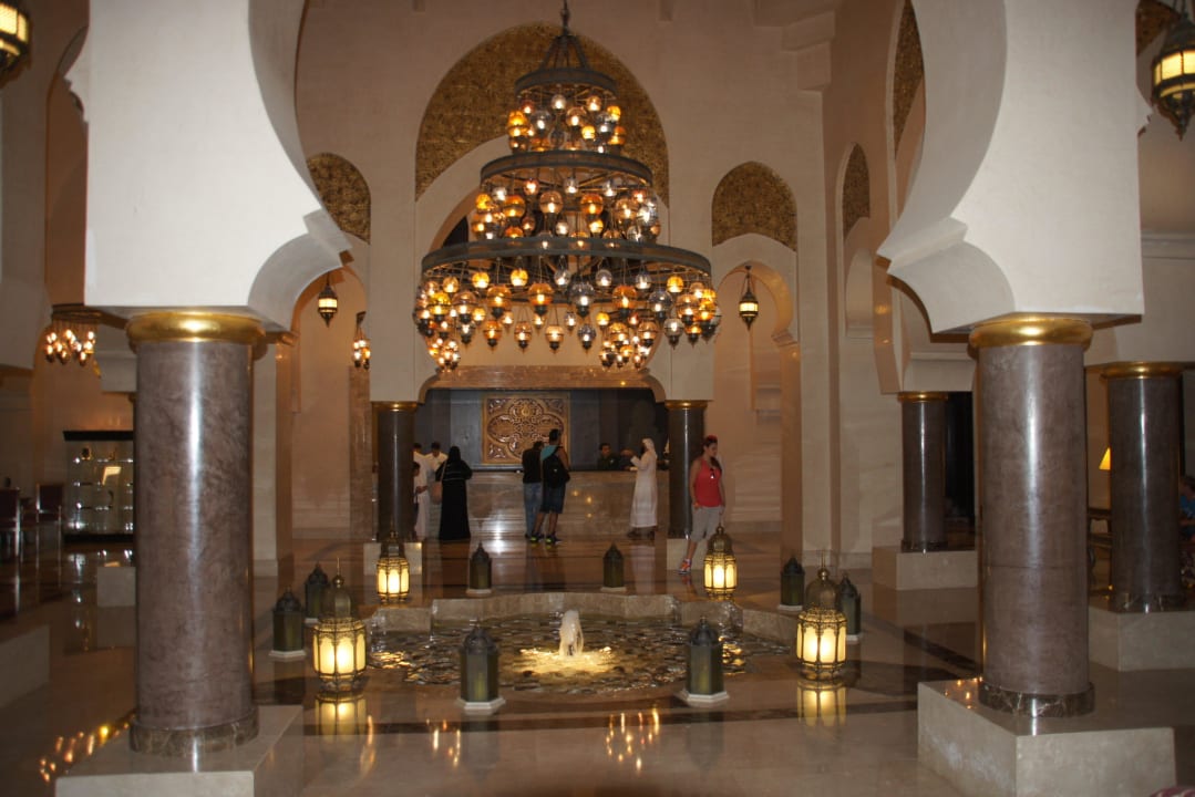 Lobby Miramar Al Aqah Beach Resort