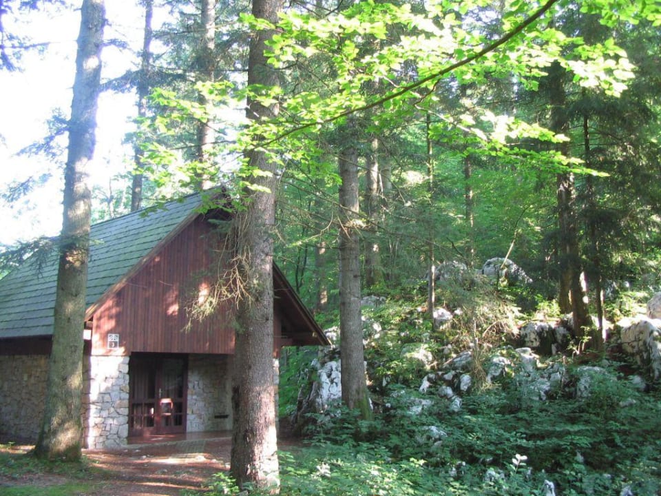 Bungalow Postojna Cave Hotel Jama