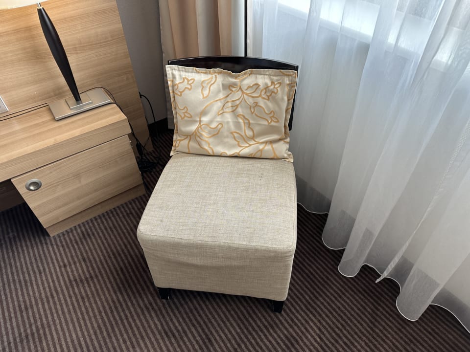 Zimmer H4 Hotel Berlin Alexanderplatz