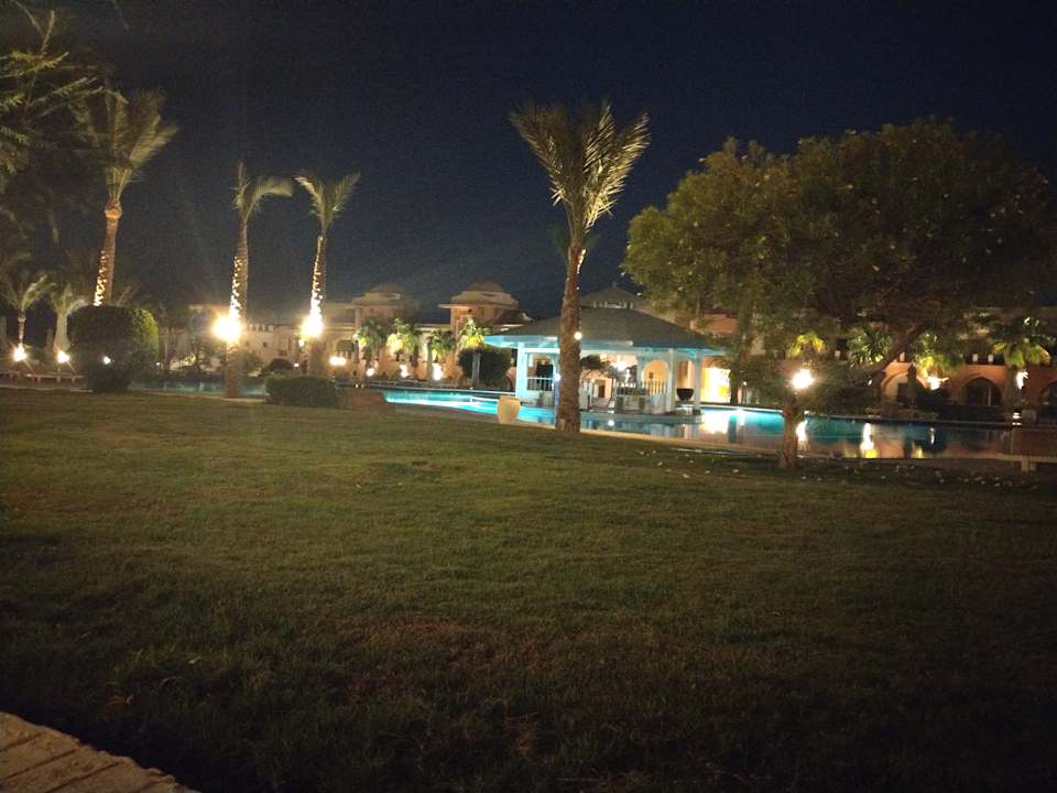 Pool Serenity Alpha Beach