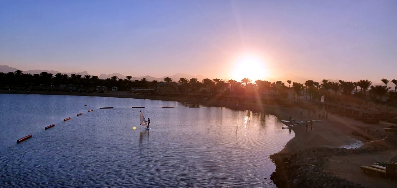 Außenansicht Desert Rose