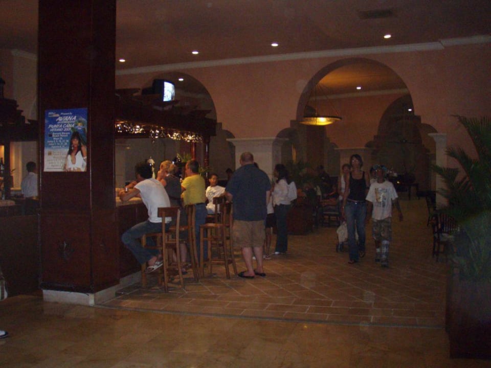 Lobbybar Occidental Caribe