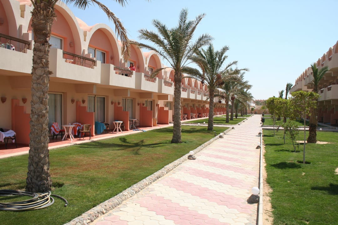 Cisza Three Corners Sea Beach Resort