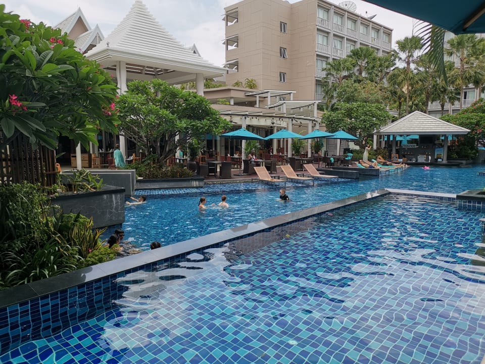 Pool Hotel Grand Mercure Phuket Patong Patong Beach • Holidaycheck