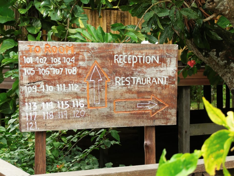 Bilit Rainforest Lodge Bilit Rainforest Lodge