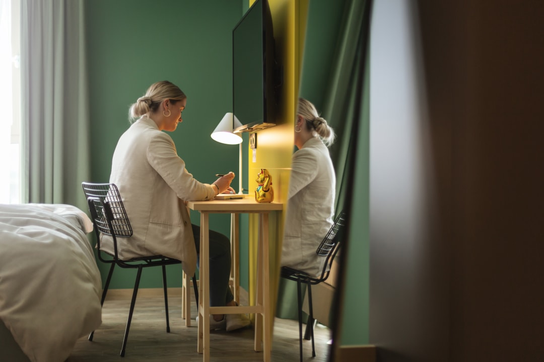 Zimmer Holiday Inn - the niu, Tab Dusseldorf Main Station