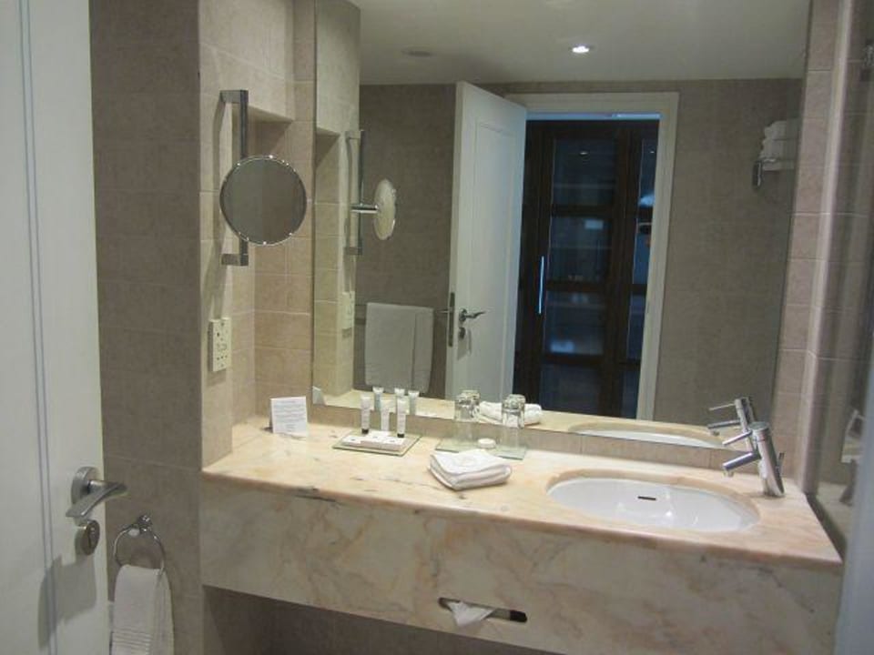 Waschbecken Corinthia Lisbon