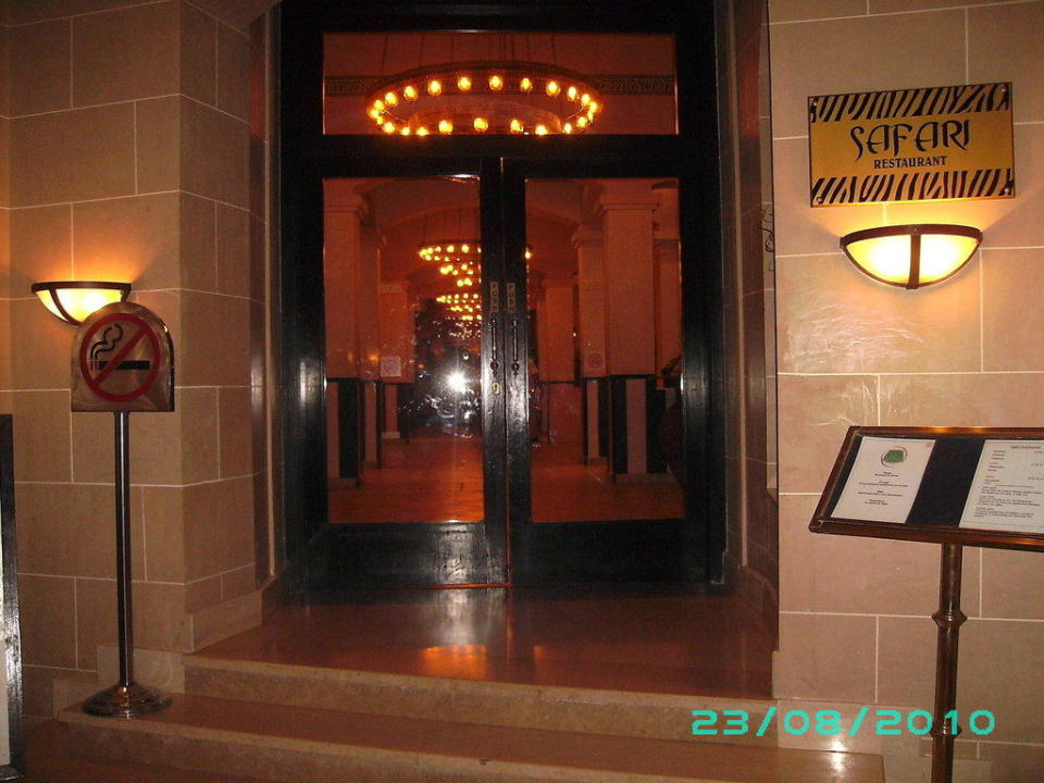 Entrée du resto Jaz Solaya