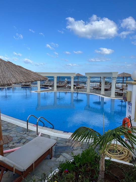 Pool Alexander Beach Hotel & Village Resort