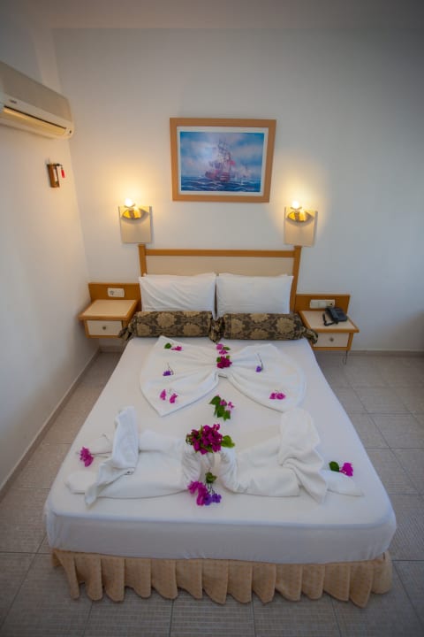 Zimmer Hotel Rebin Beach