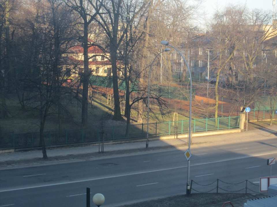 Widok z okna na park Hotel Mercure Częstochowa Centrum