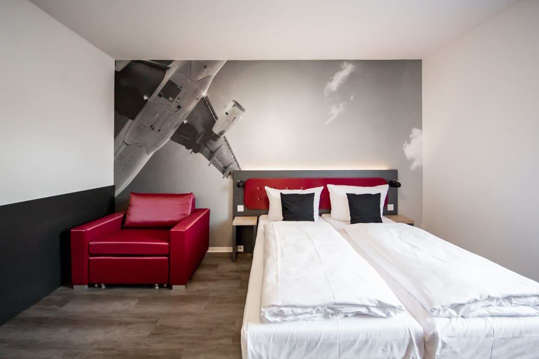 Zimmer Airport Hotel Dürscheidt