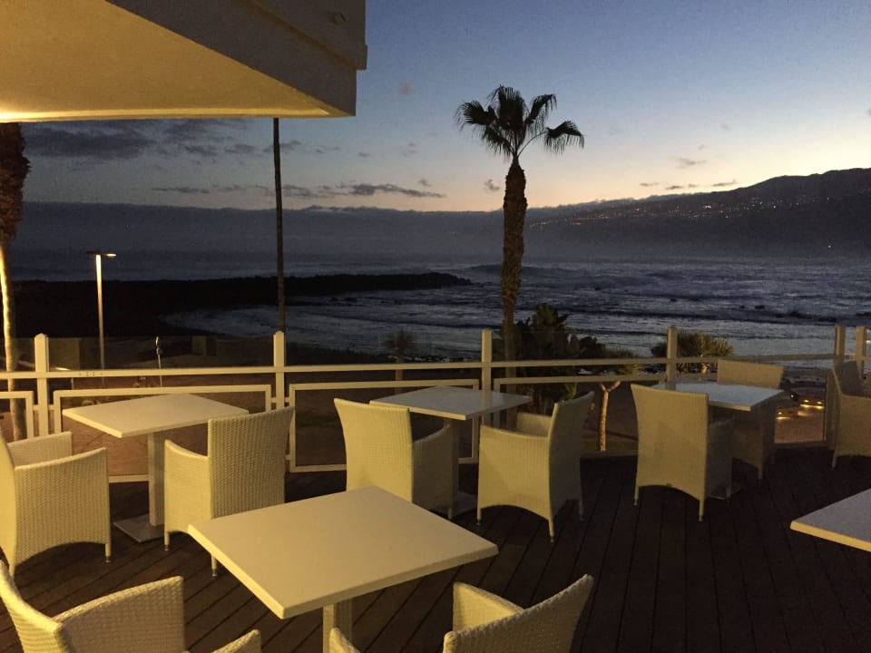 Ausblick Außenbereich Speisesaal 1.OG H10 Tenerife Playa