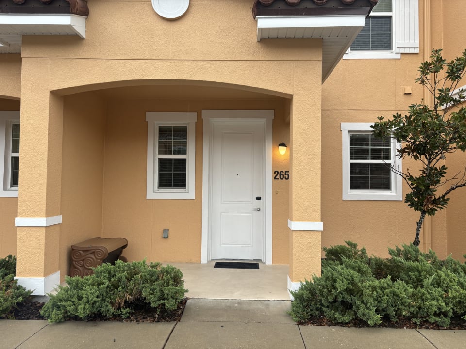 Zimmer Regal Oaks CLC World Resort