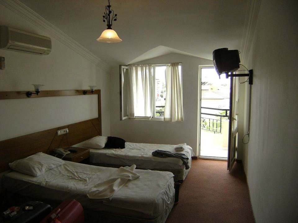 Zimmer Semoris Hotel