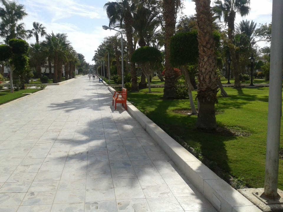 --- The Grand Hotel Hurghada