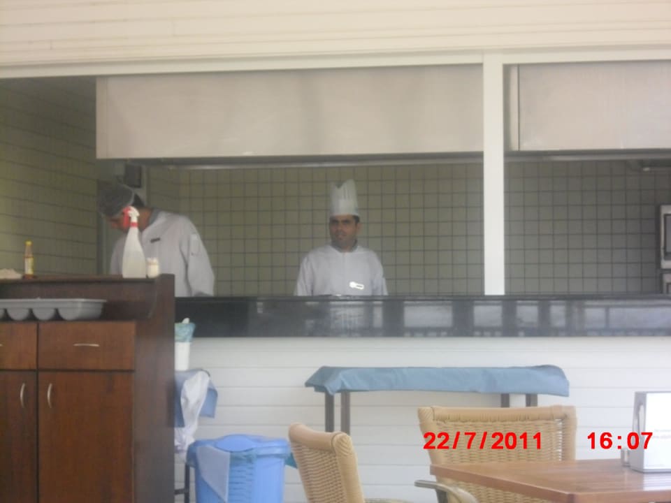 Beachbar Alba Queen Hotel