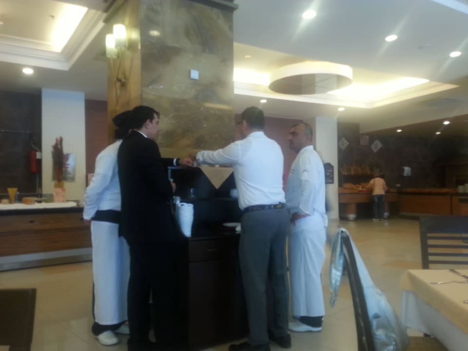 Brainstorming  Alaiye Resort & Spa