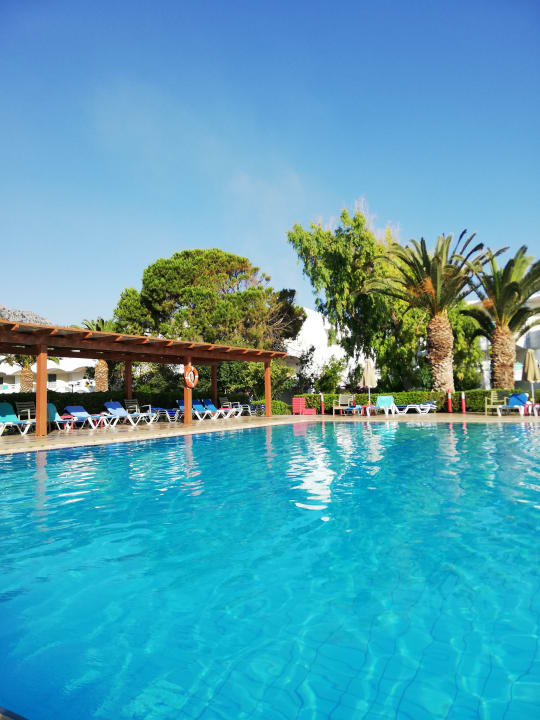 Pool Apollonia Beach Resort & Spa