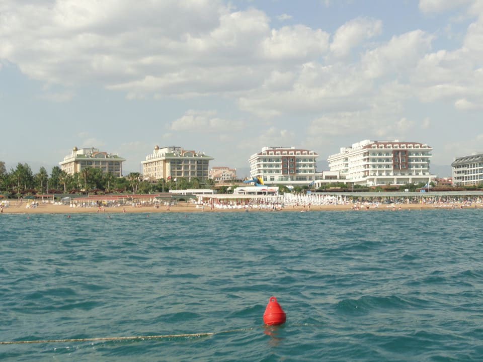 Links Adalya Resort, rechts Adalya Ocean Adalya Resort & Spa - Adults Only