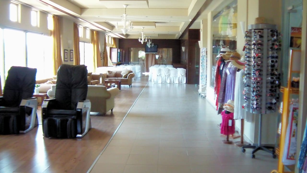 Etage, in der sich auch das Restaurant befindet Seaside A Lifestyle Resort