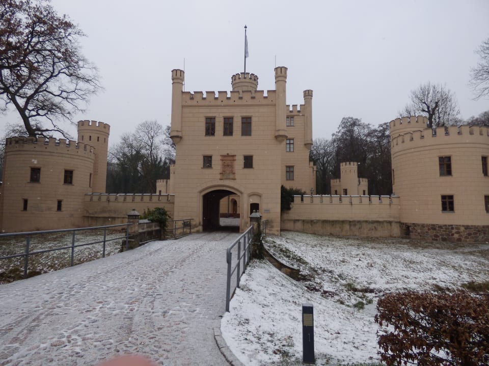 Außenansicht Hotel Jagdschloss Letzlingen