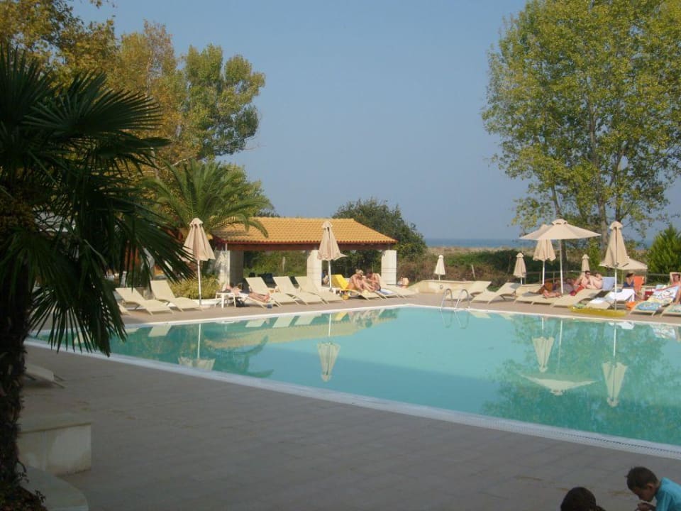 Pool Olympian Bay Grand Resort