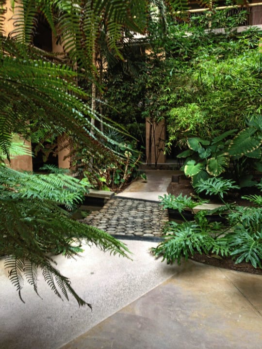 Der Weg zum Zimmer Lopesan Baobab Resort