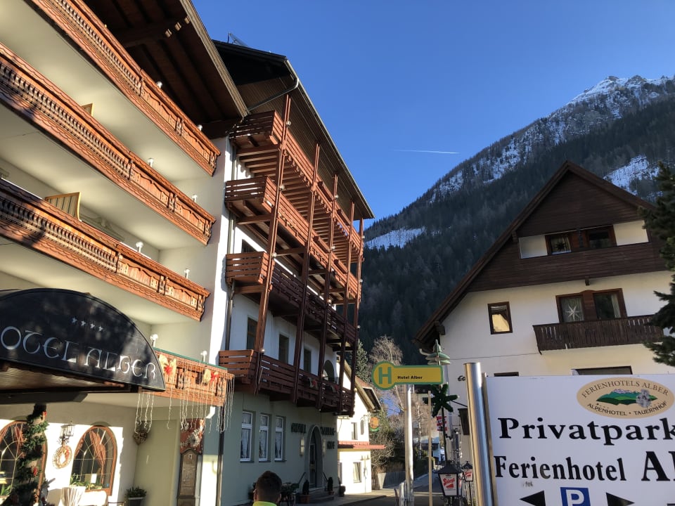 Außenansicht Ferienhotel Alber