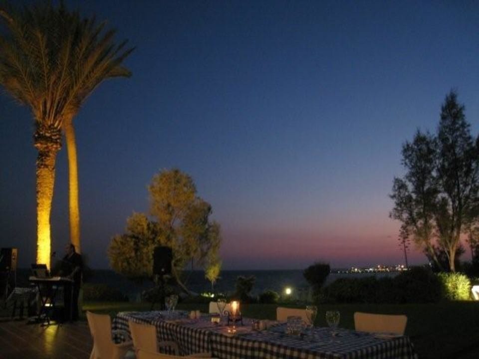 Ausblick auf Hafen & Meer Hotel Grecian Sands