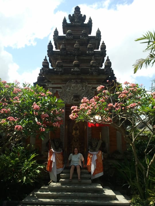 Eingang zur Hotelanlage Bali Mandira Beach Resort & Spa