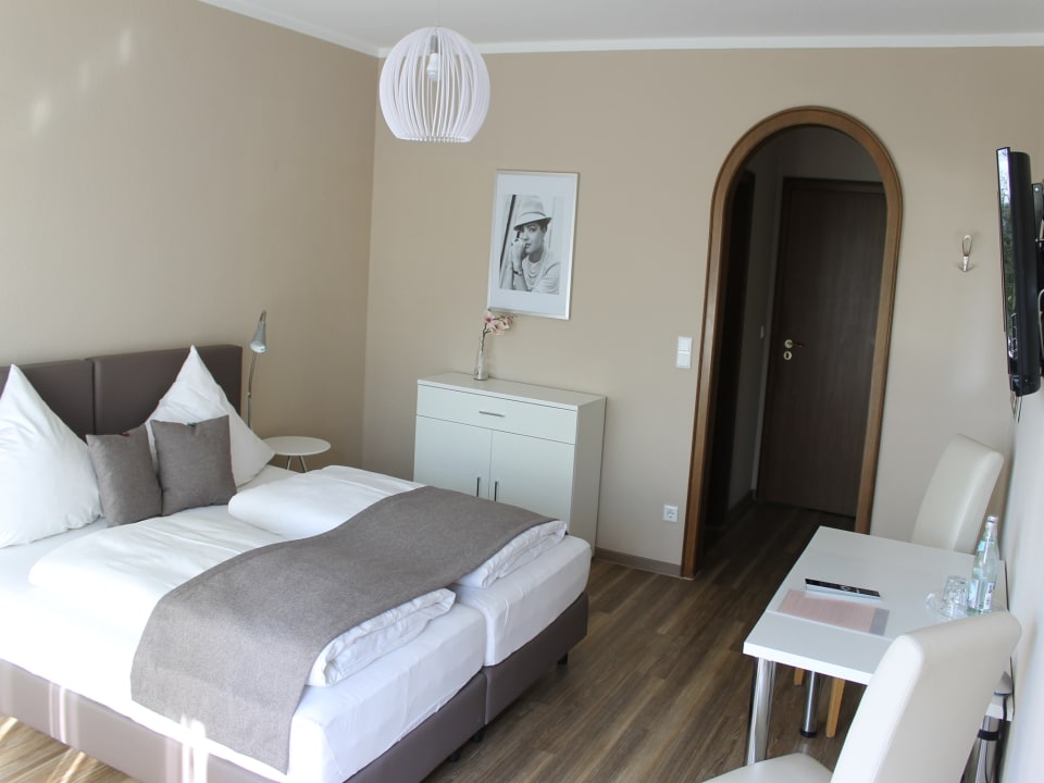 Zimmer Hotel garni Bellevue