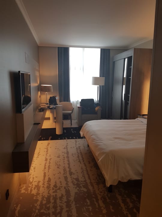 Zimmer Renaissance Hamburg Hotel