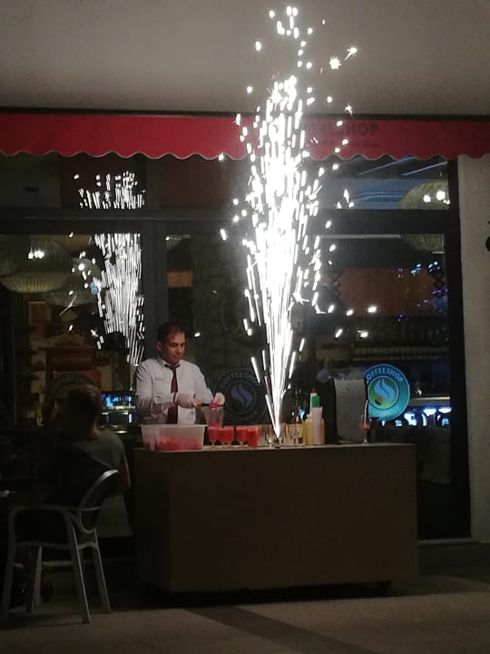 Gastro Side Royal Palace Hotel & Spa