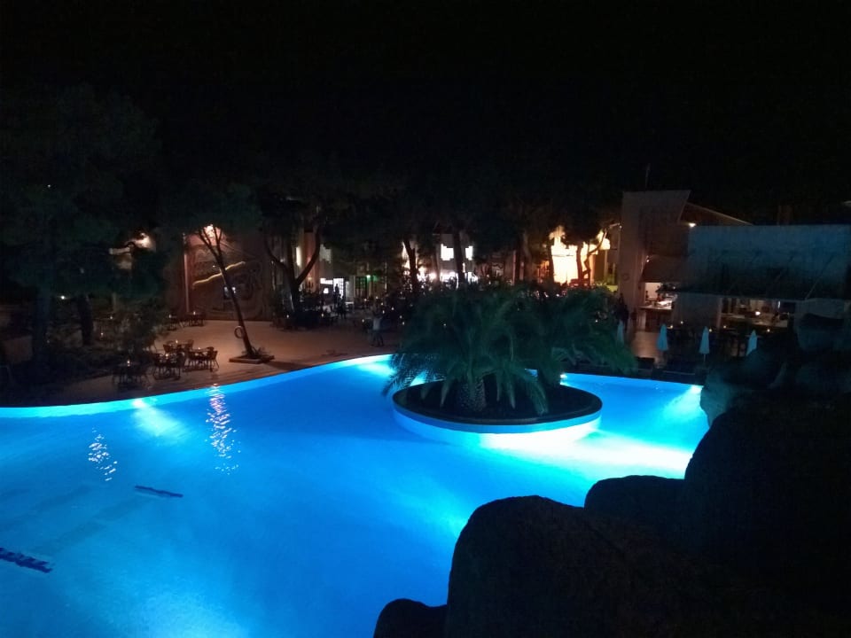 Pool Clubbereich Blue Waters Club