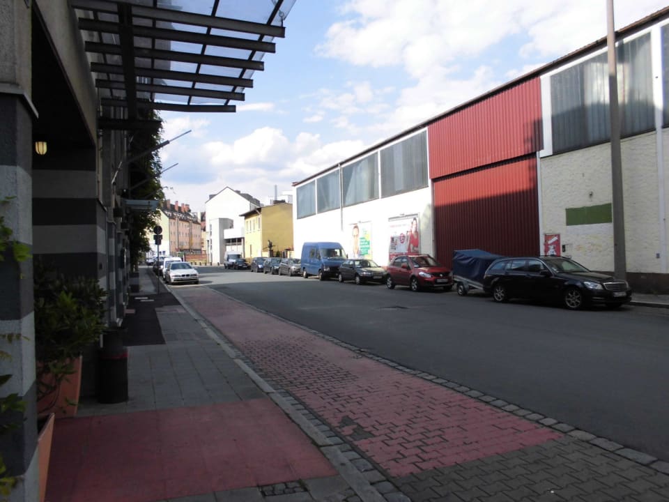 Die rote Tabuzone Leonardo Hotel Nürnberg