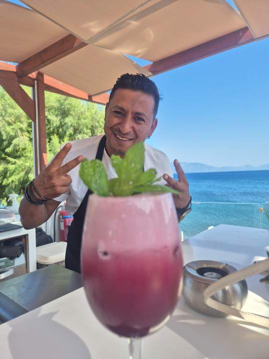 Gastro Dimitra Beach Hotel & Suites