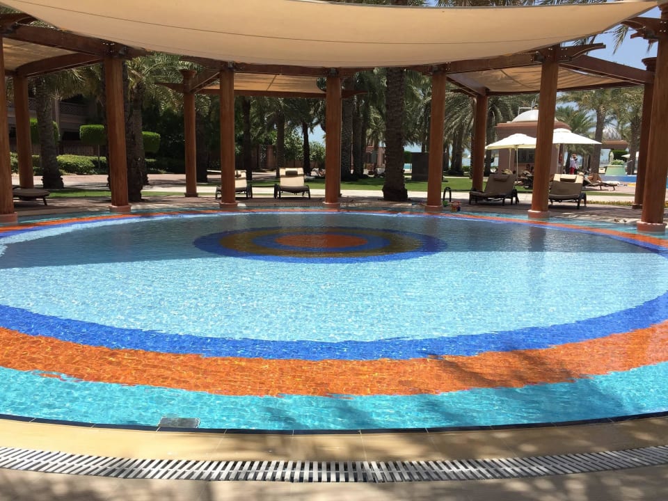Pool Emirates Palace Mandarin Oriental