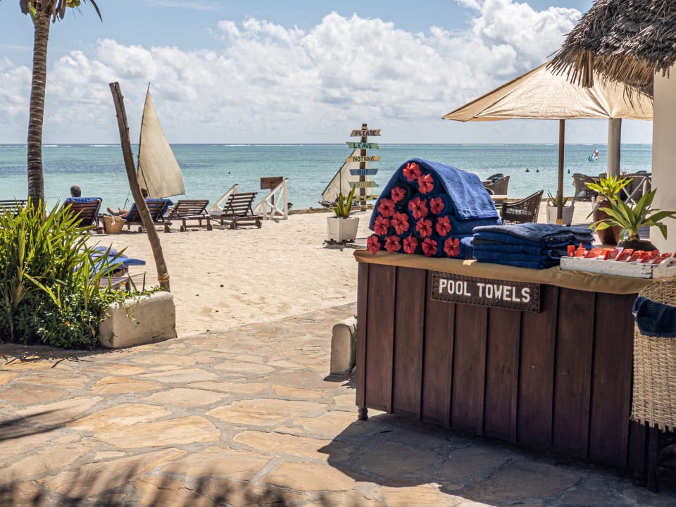 Strand Sultan Sands Island Resort & Spa